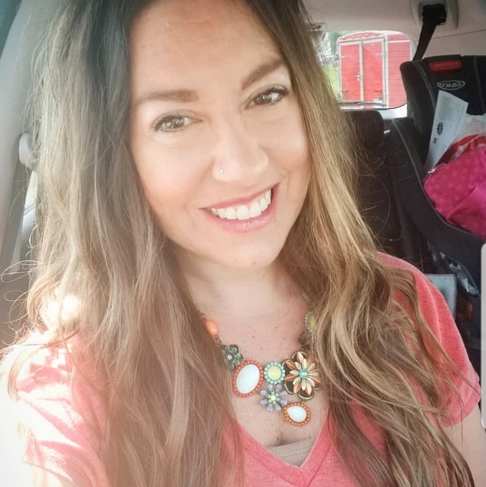 Meet your Posher, Lauren